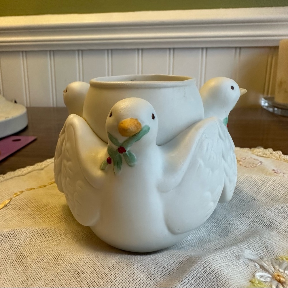 Vintage Fraser Collection Enesco Imports Three White Doves Votive Holder - 1987